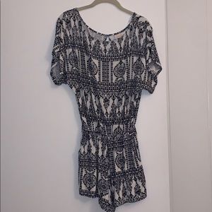 Ava sky navy and white romper